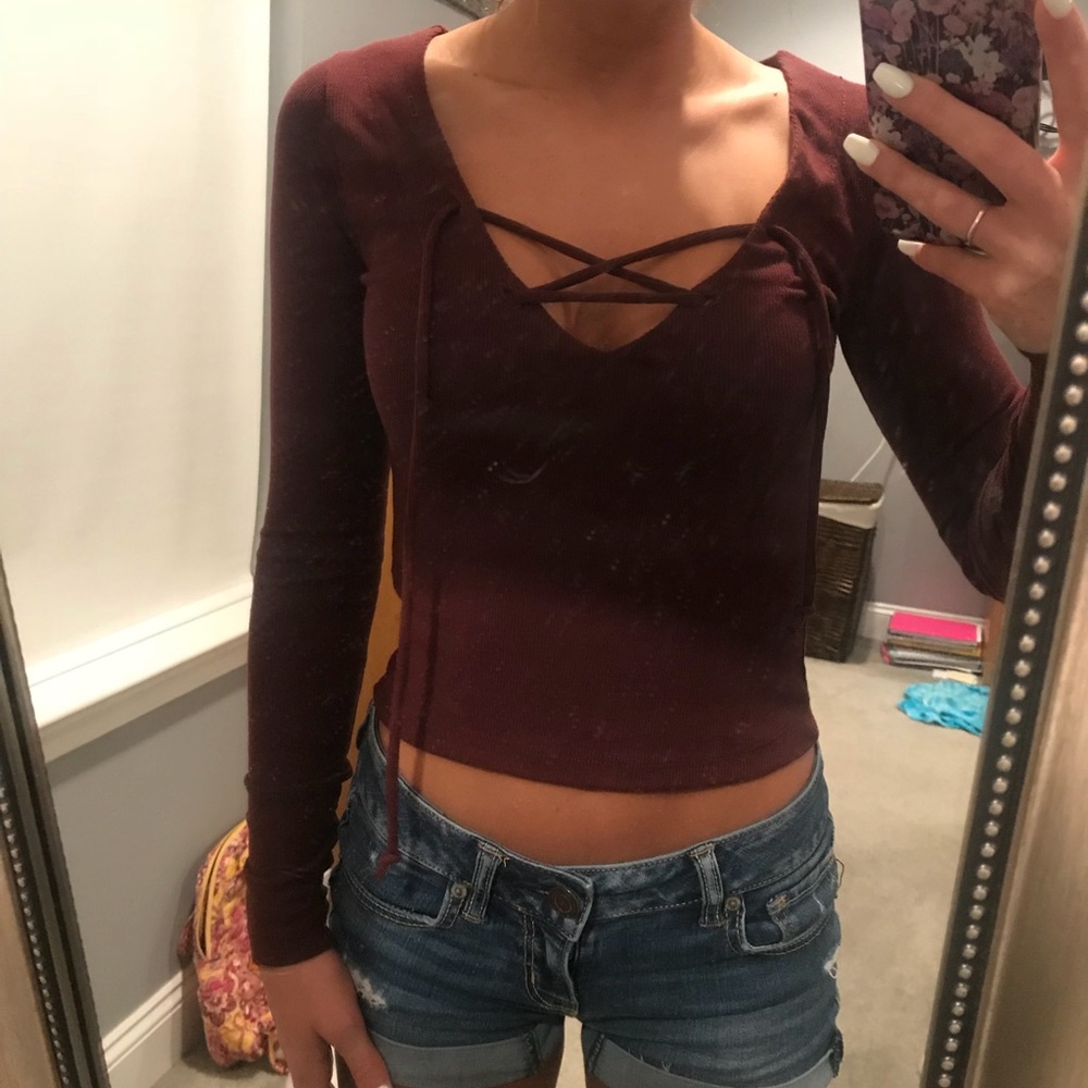 Long sleeve crop top